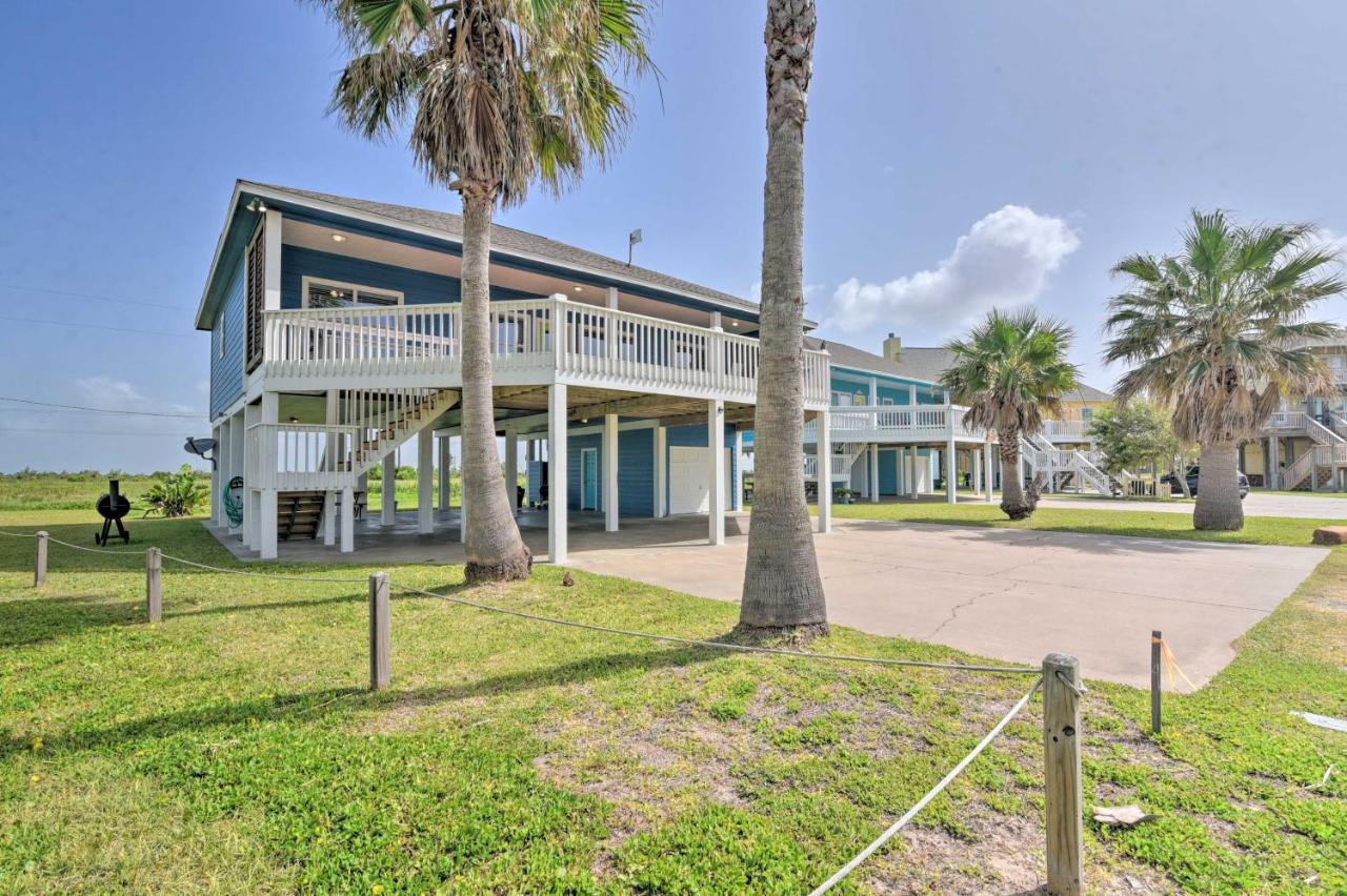Bright Crystal Beach House, Walk To Coast! Villa Bolivar Peninsula Bagian luar foto