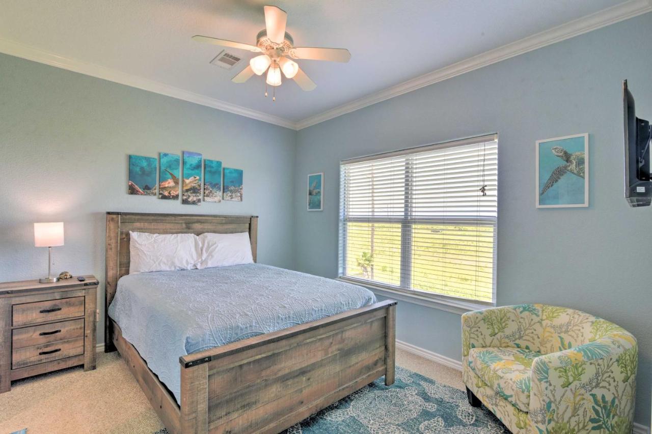 Bright Crystal Beach House, Walk To Coast! Villa Bolivar Peninsula Bagian luar foto