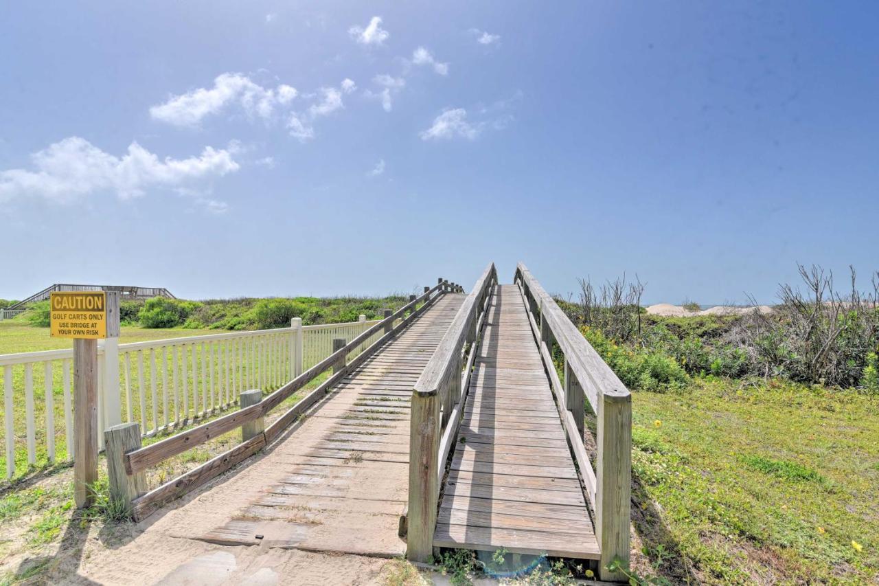 Bright Crystal Beach House, Walk To Coast! Villa Bolivar Peninsula Bagian luar foto